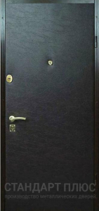 Стальная дверь Винилискожа №7 с отделкой Винилискожа